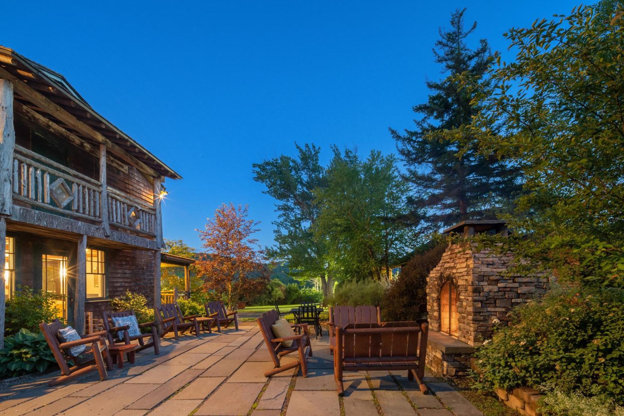 Hotel Mountain Brook Tannersville Exterior photo